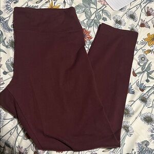 Aerie offline Burgundy regular rise Leggings